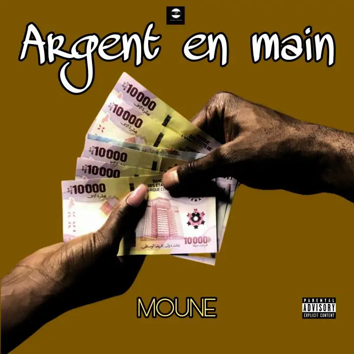 Moune-Argent-en-main.webp